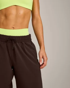 AirMove™ Straight Leg Pants New Branding