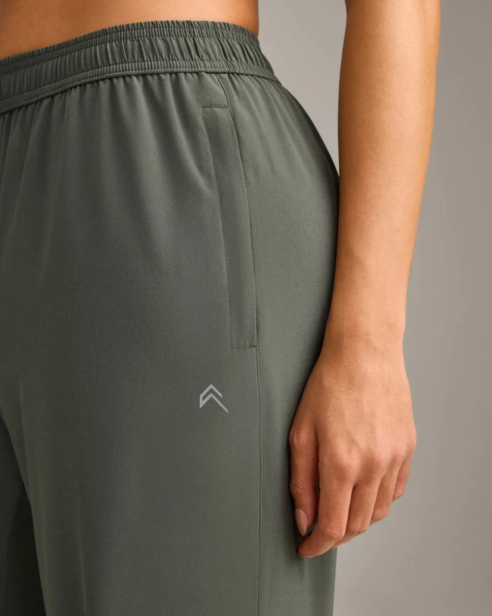 AirMove™ Straight Leg Pants with Reflective Logo