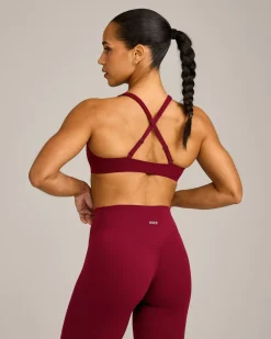 EasyLift™ Cross BackSportsBra with Grey Logo