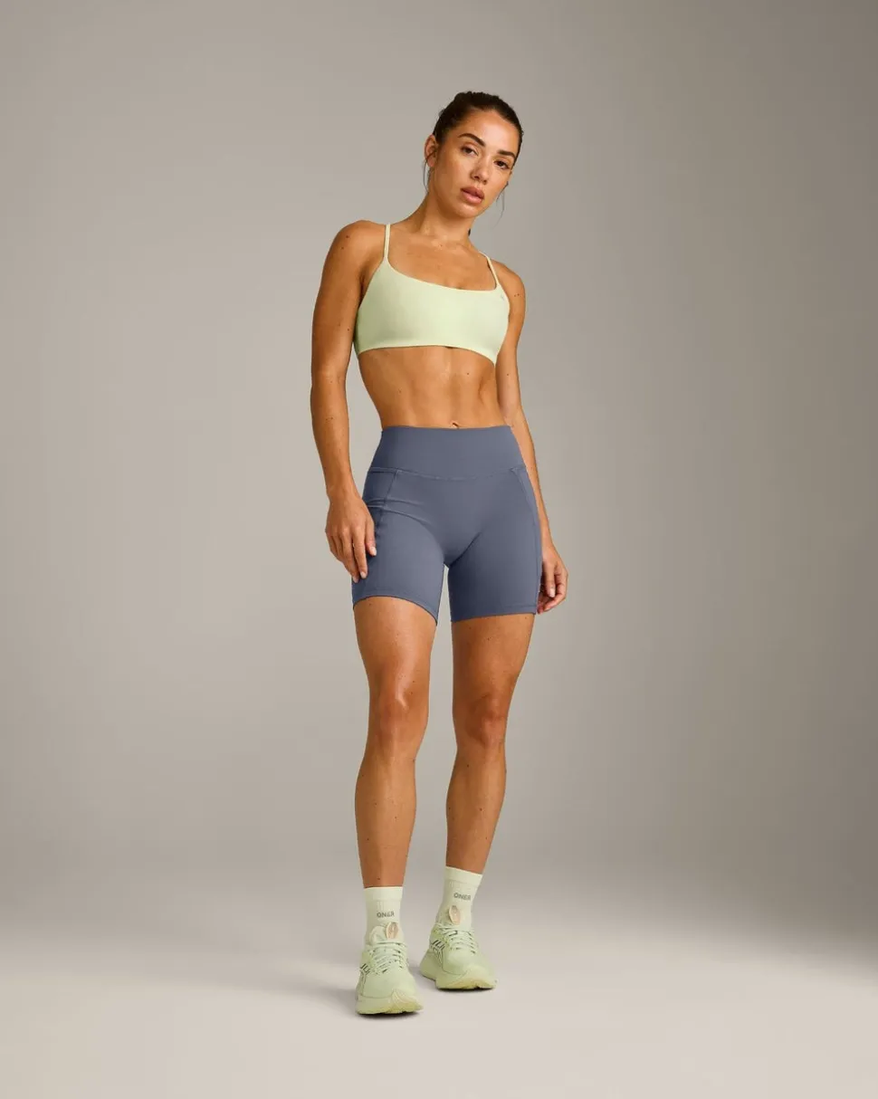 EasyLift™ Strappy Sports Bra New Branding