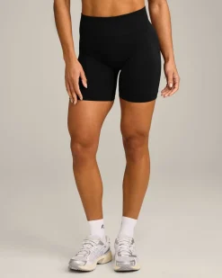 EffortlessLift™ Seamless Mid Rise Shorts with Grey Logo