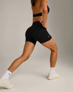 EffortlessLift™ Seamless Mid Rise Shorts New Branding