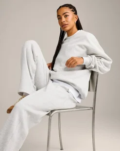 Foundations Cosy Crew Neck Sweatshirt