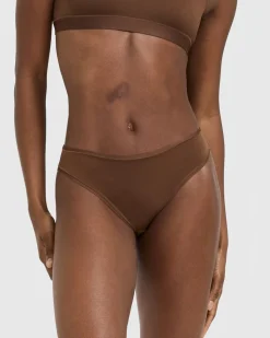 Silhouette Brief