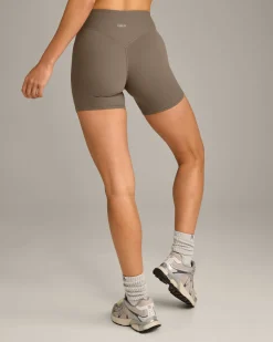 SoftMotion™ High Waisted Shorts 6