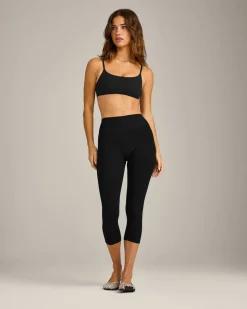 SoftMotion™ 3/4 Length Leggings with Grey Logo