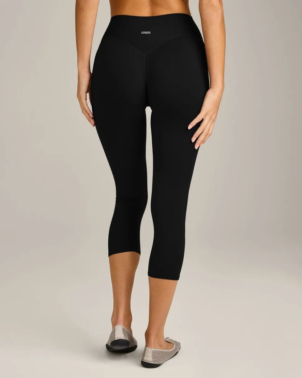 SoftMotion™ 3/4 Length Leggings with Grey Logo