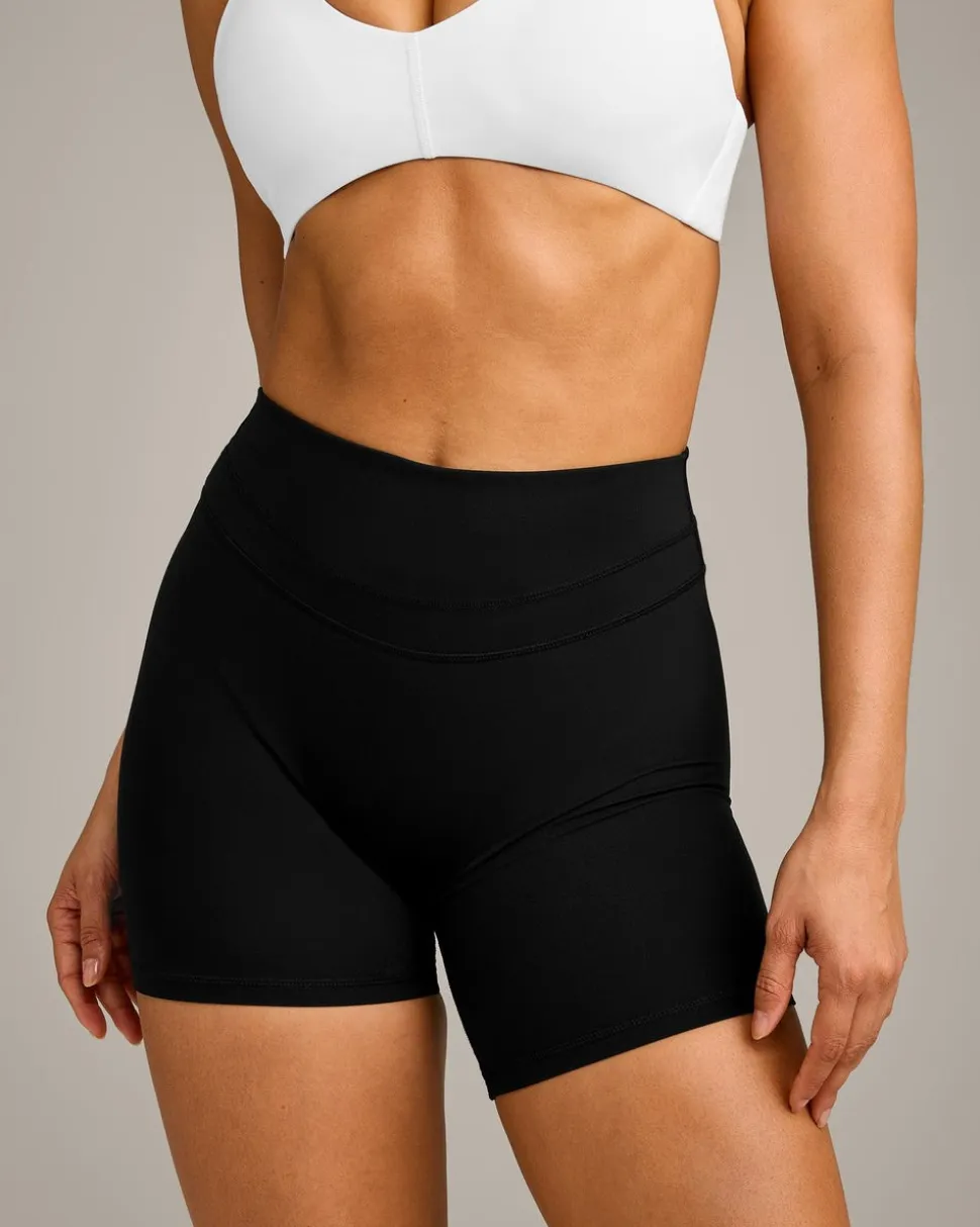 UnifiedMove™ High Waisted Shorts 6" with Reflective Logo
